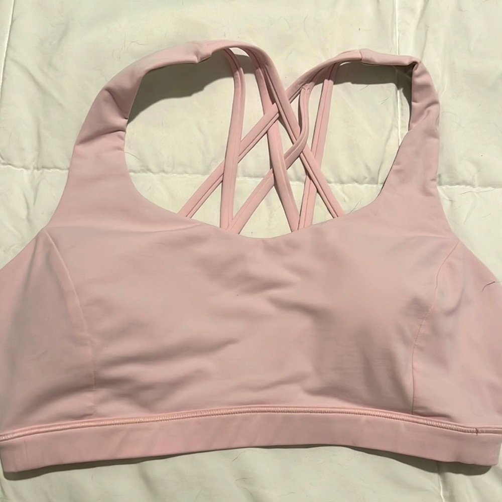 Pink lulu lemon sports bra